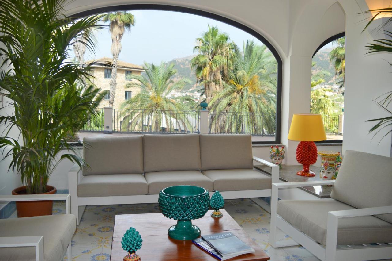 Al Balhara & Hotel Palermo